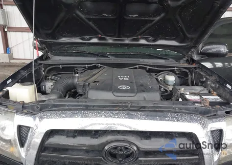 2008 Toyota Tacoma Prerunner V6 z USA, uszkodzony, nr VIN 5TEJU62N18Z516612